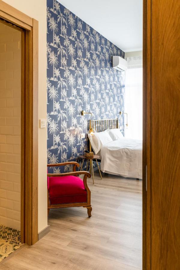 Four Rooms Hostel Луго Экстерьер фото