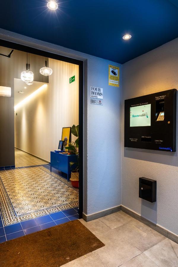 Four Rooms Hostel Луго Экстерьер фото